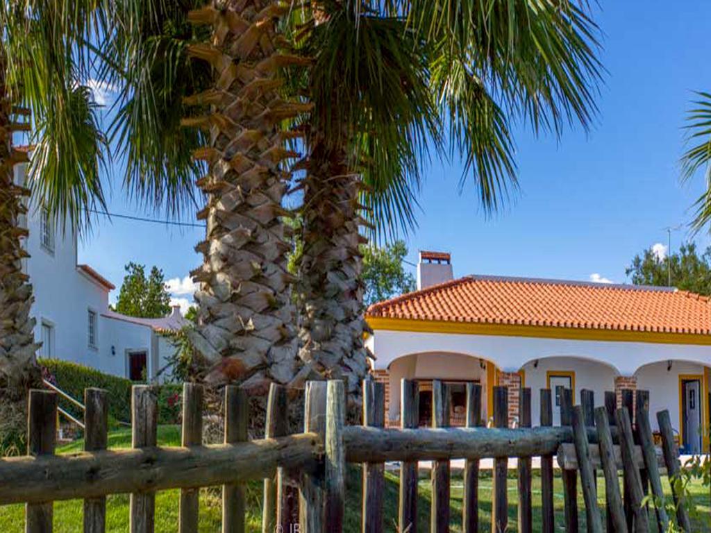 Quinta Da Fonte Do Lugar Guest House Vera Cruz de Marmelar Ngoại thất bức ảnh
